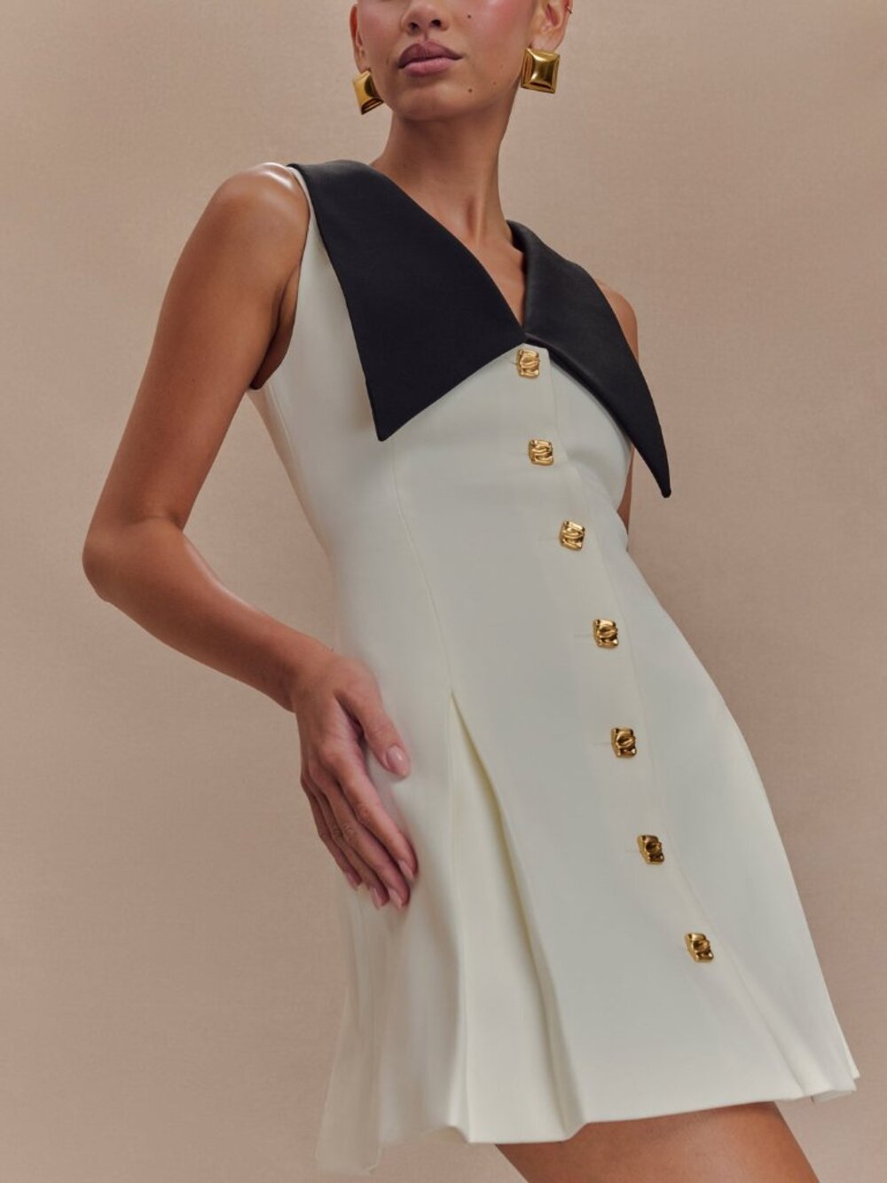 MESHKI Oli Sleeveless Contrast Mini Dress Sz L Ivory/Black